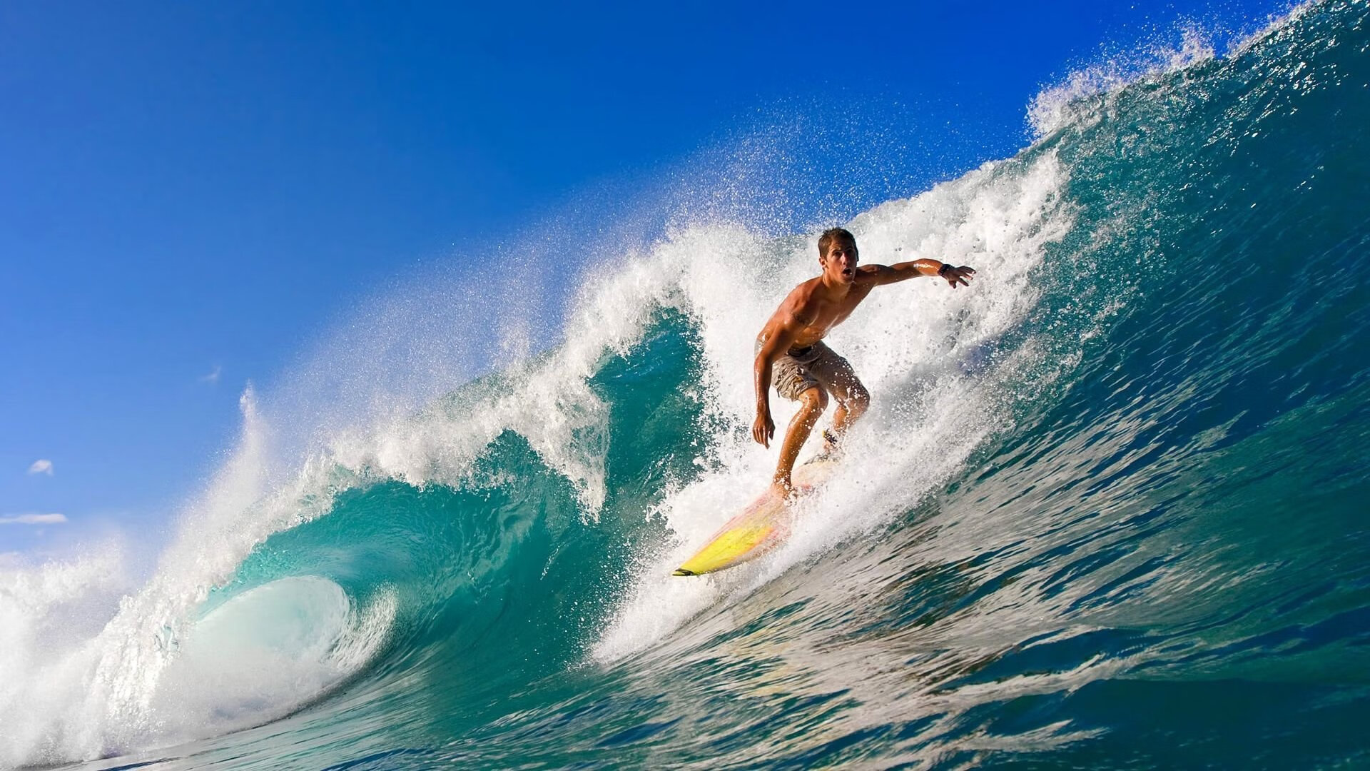 羽毛球赛场焦点！英格兰队对阵阿根廷队，激战正酣，豪门对决再度上演